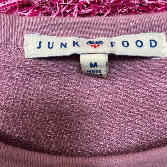 The Beatles Sgt Peppers LHCB Crewneck Sweatshirt size Medium - Picture 4 of 4